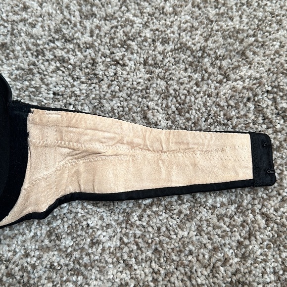 Victoria’s Secret Black Strapless Bra - Picture 7 of 7
